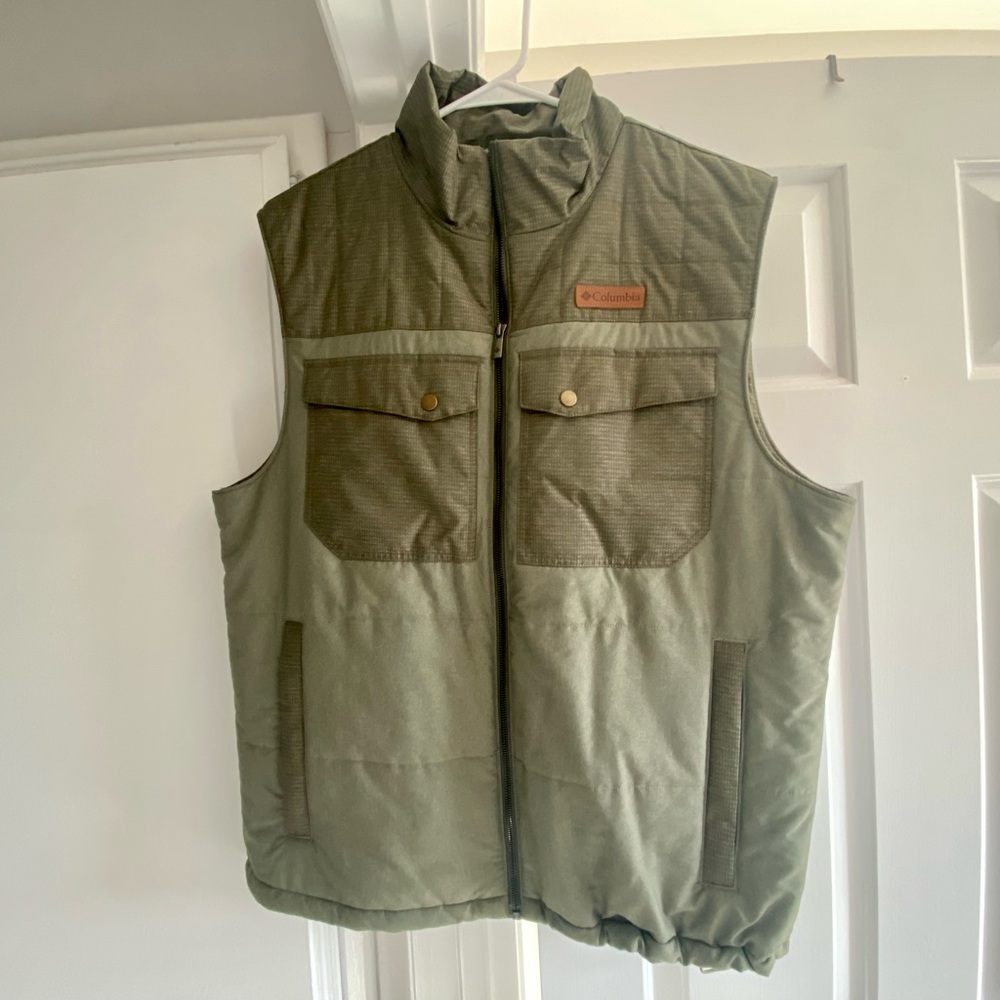 Columbia Men’s Outdoor Vest Size L